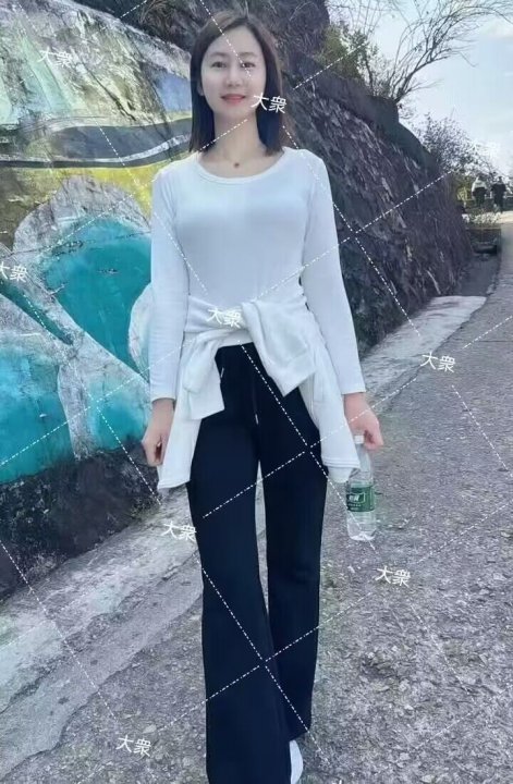 待嫁美女